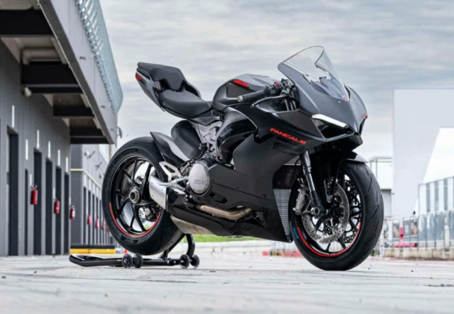 Ducati panigale v2 2024 ra mắt phiên bản black on black độc lạ - 5