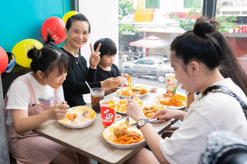 Khám phá gà rán jollibee món ngon hợp vị chef hải - 2