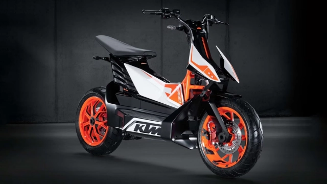 Lộ ảnh xe tay ga điện ktm đang chạy thử nghiệm trên đường phố - 7