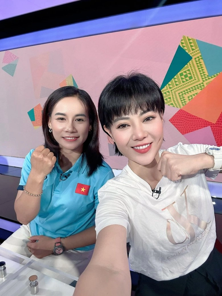 Mỹ nhân vtv cao 1m70 từng thi hoa hậu lên sóng bình luận world cup tóc tém cá tính như hhen niê - 2