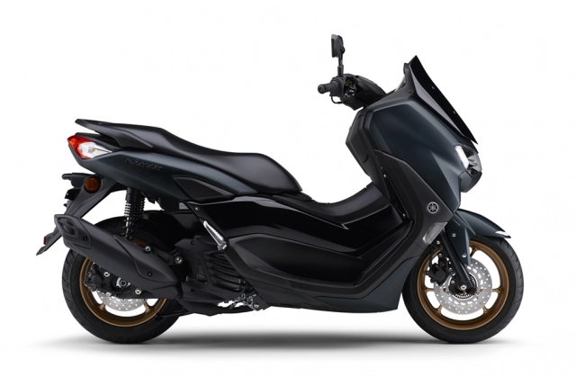 Nmax 2023 được yamaha bổ sung công nghệ an toàn và trang bị tiện nghi đáng tiền - 11