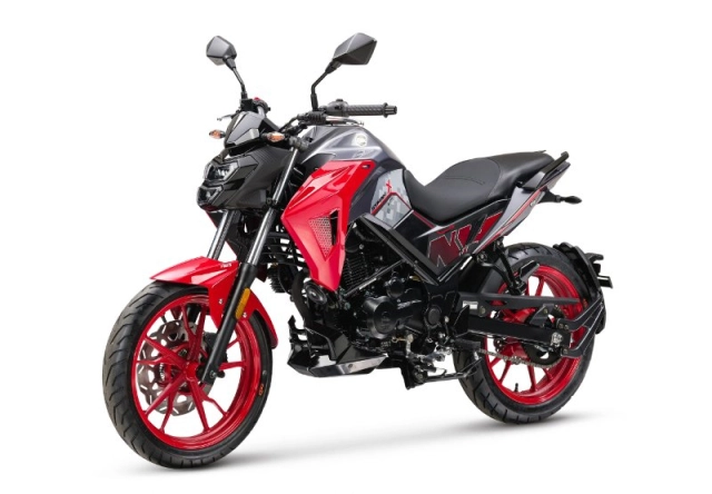 Sym xuất hiện mẫu xe côn tay 125cc có giá bán lên tới 100 triệu đồng - 12