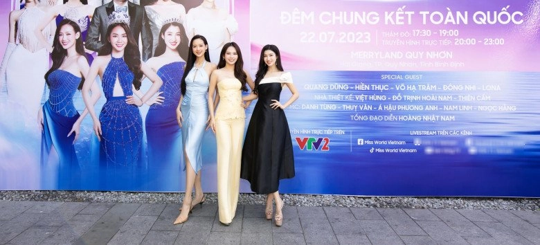 Trực tiếp chung kết miss world vietnam 2023 dàn hoa - á hậu xinh đẹp đổ bộ thảm xanh - 16