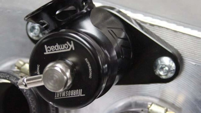 Yamaha r7 quá yếu và cần được trang bị turbo - 3