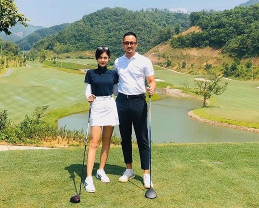 Nữ mc thể thao dáng đẹp nhất nhì vtv sinh con trai giống hệt nam đại gia quen ở sân golf - 4