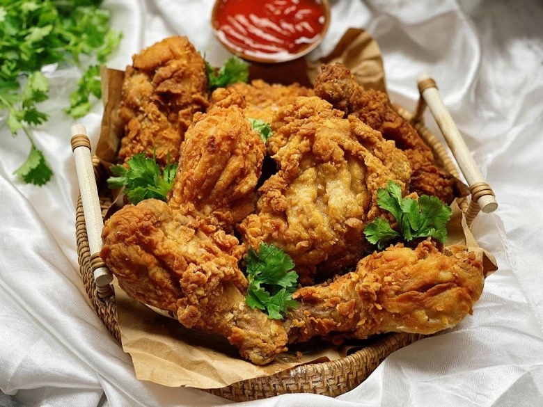 Sắp cuối tuần học 9x làm đùi gà rán kiểu kfc siêu ngon nhớ có bước này vỏ giòn chẳng khác gì ngoài hàng - 11