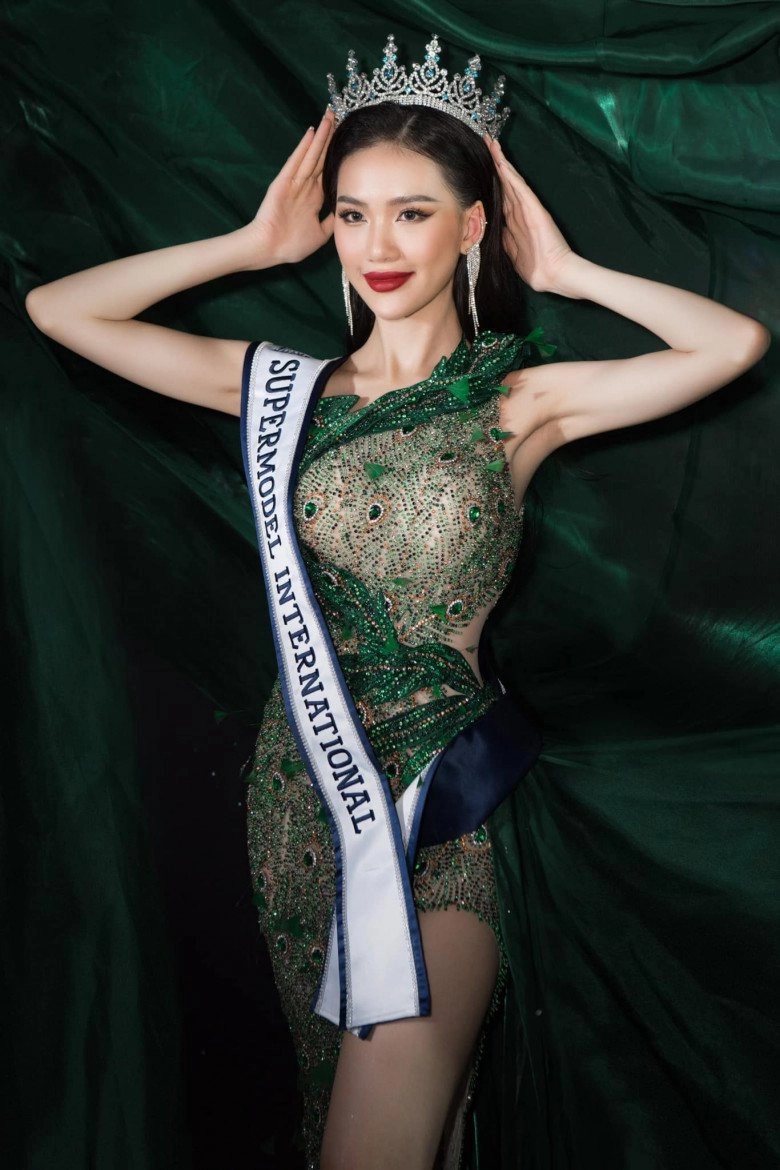 Tái xuất miss universe vietnam 2023 bùi quỳnh hoa lần đầu nói rõ thực hư chạm trán hương ly - 2