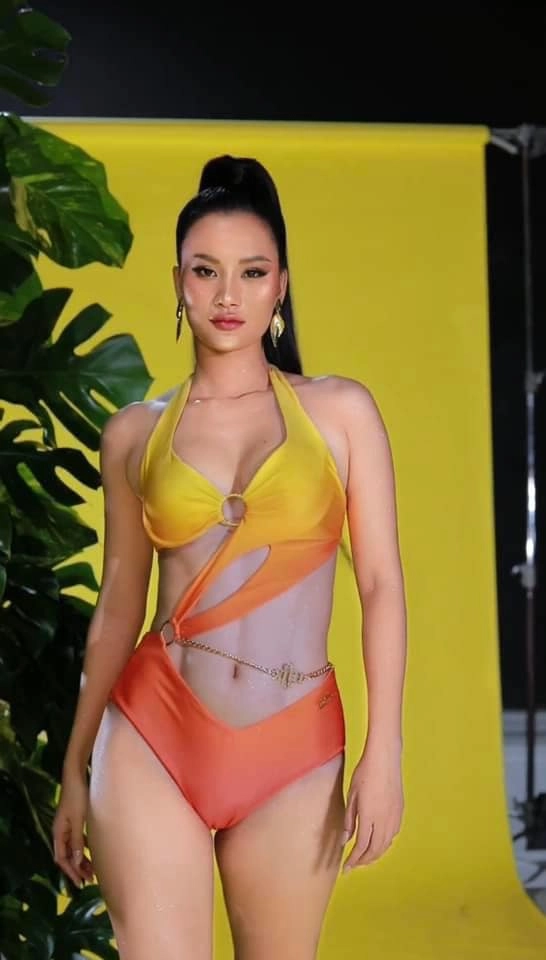 Ảnh hậu trường bikini top 18 miss universe vietnam 2023 múi bụng của hương ly thật hay giả - 1