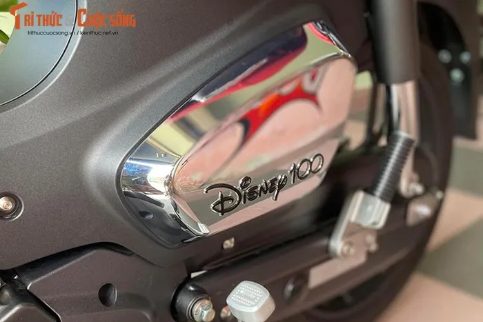 Honda super cub c125 disney về việt nam có giá ngang ô tô - 6