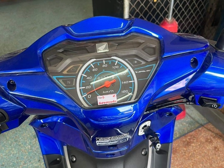 Honda wave 110i nhập khẩu giảm giá mạnh trong tháng 7 âm lịch - 3