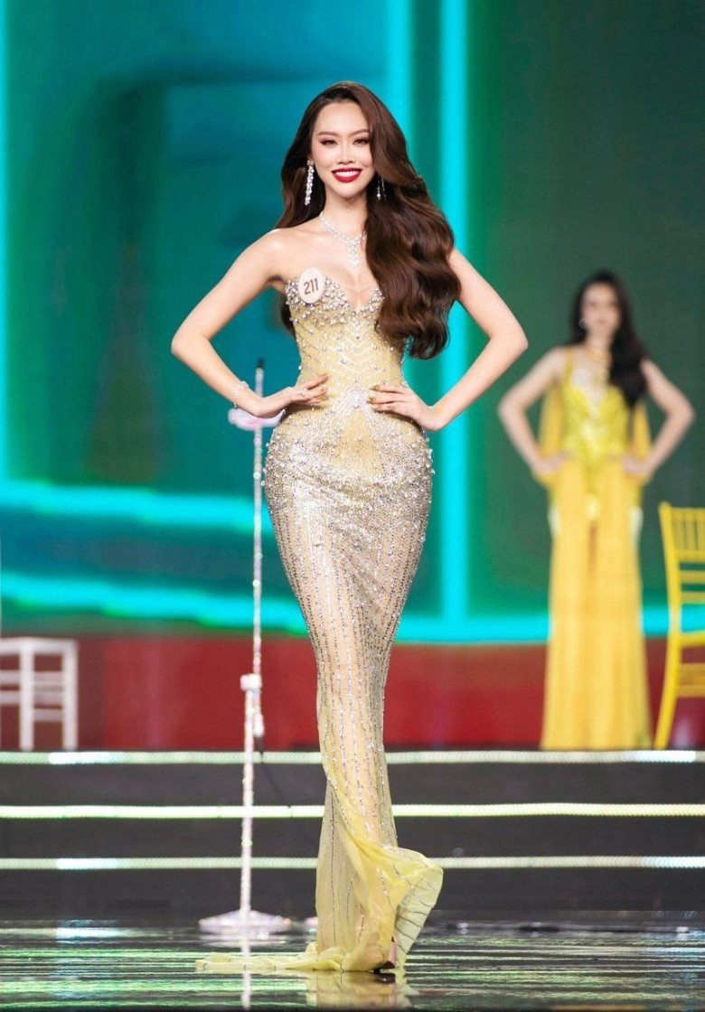 Loạt sự cố tẽn tò của dàn thí sinh tại chung khảo miss grand vietnam 2023 lộ nội y vồ ếch liên tục - 2