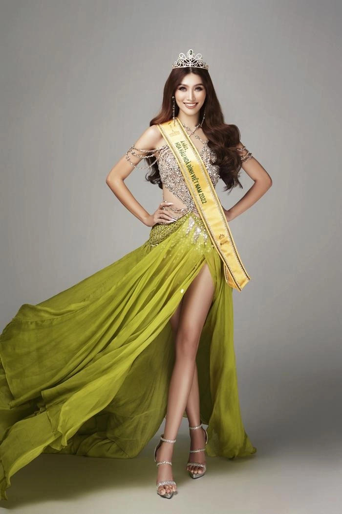 Miss grand vietnam 2023 lê hoàng phương thanh xuân không còn nợ cô ấy chiếc vương miện - 4