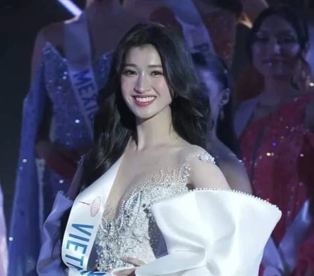 Chung kết miss international 2023 thần tiên tỉ tỉ phương nhi lọt top 15 nhan sắc bừng sáng - 1