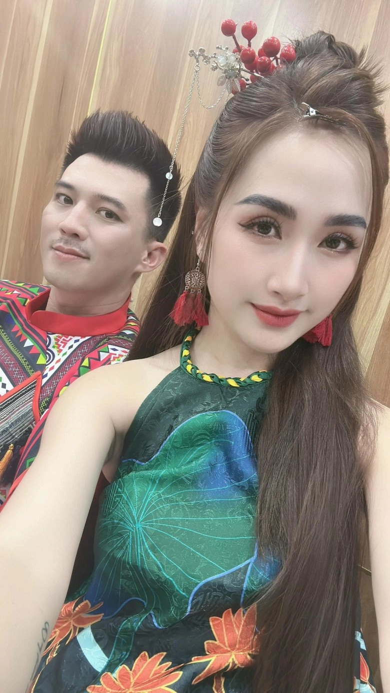 Hot girl dân tộc thái lấy chàng cảnh sát điển trai nhất nhì màn ảnh việt con gái xinh như thiên thần nhờ hưởng gen bố mẹ - 6