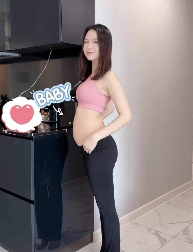 Không còn sống ẩn vì xuống sắc mẹ bầu sam nay đẹp chấp cam thường át vía hội gái còn son - 7