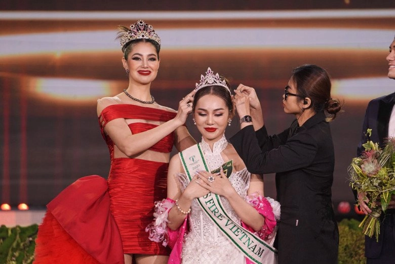 Nhan sắc miss earth việt nam 2023 đỗ thị lan anh - 10