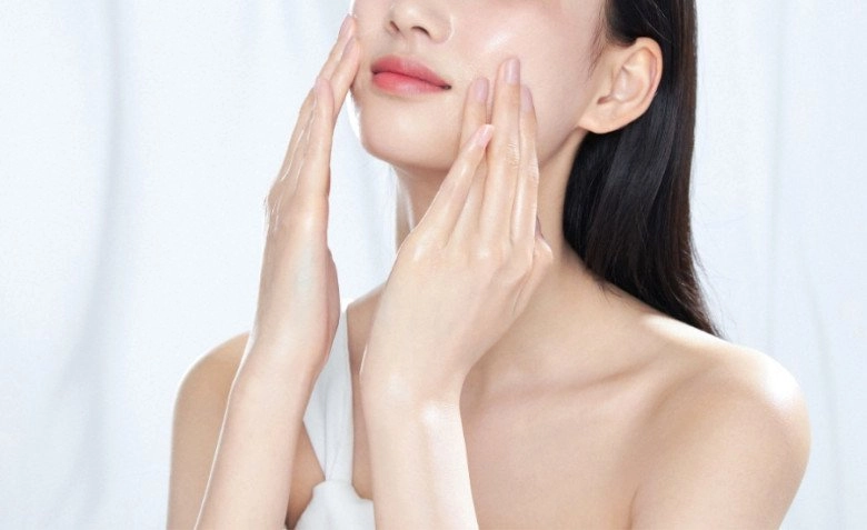 Những thói quen tai hại của phụ nữ gây sụt giảm collagen làn da lão hóa phi mã - 6