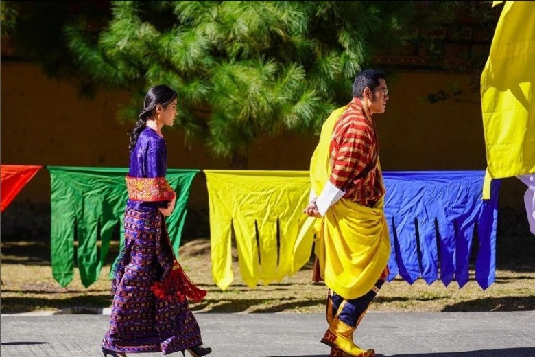 Hoàng hậu bhutan tái xuất sau sinh lần 3 sắc vóc mẫu nghi thiên hạ đẹp nhất châu á là đây - 9