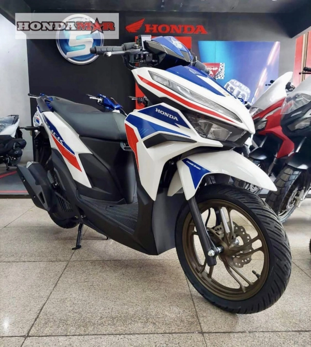 Honda click 2024 ra mắt phiên bản kỷ niệm 50 năm sở hữu quốc kì sặc sỡ - 3