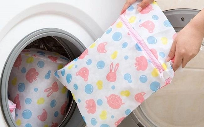 Không phải ai cũng biết 7 mẹo nhỏ khi giặt quần áo giúp chúng luôn phẳng phiu sạch sẽ thơm lâu - 4