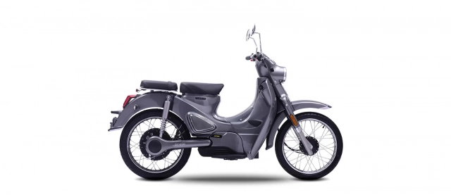 Super cub lộ diện phiên bản 2 càng không cần xăng vẫn chạy được - 9