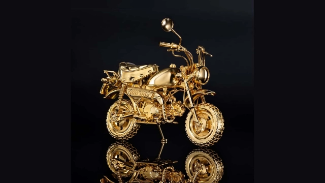 Chiếc honda monkey bằng vàng tỷ lệ 112 này có giá cao hơn một chiếc monkey thực tế - 3