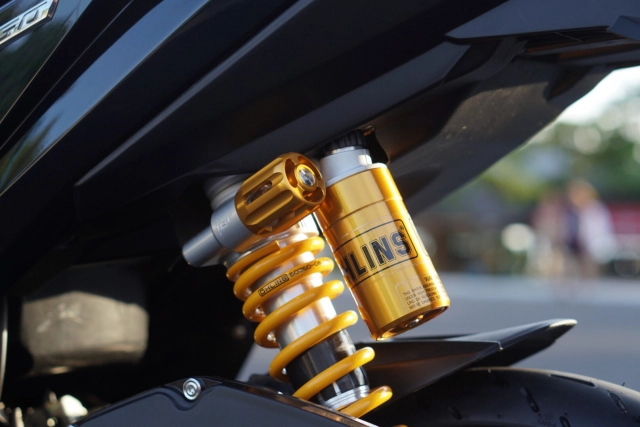 Chủ nhân vario độ đã cải tiến phuộc ohlins bằng món phụ kiện vô cùng hữu dụng - 23