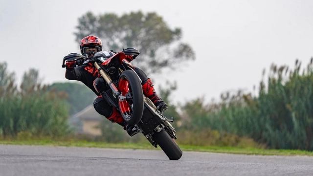 Ducati hypermotard 698 mono 2024 hoàn toàn mới chính thức trình làng - 13