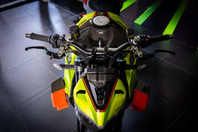 Ducati streetfighter v4 lamborghini đã có mặt tại châu á hơn 2 tỷ đồng - 1