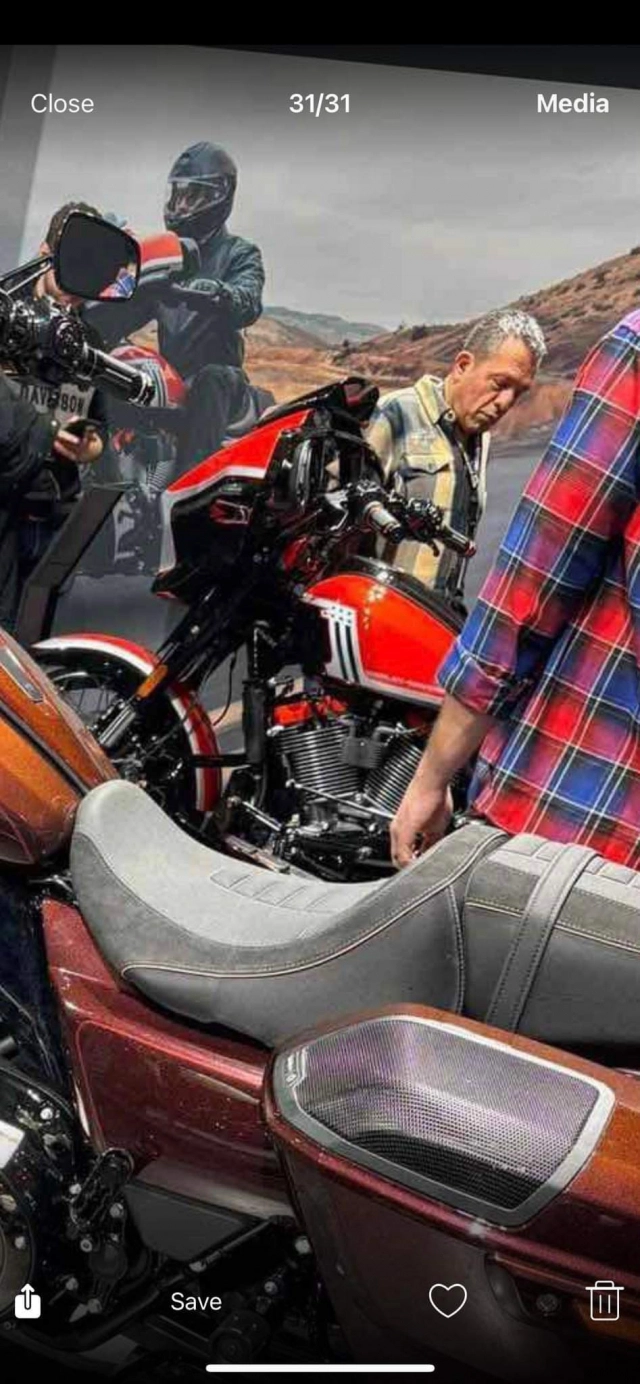 Harley-davidson cvo road glide st 2024 đã được hé lộ - 5