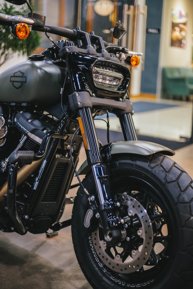 Harley-davidson fat bob siêu lướt -màu cực độc - 1