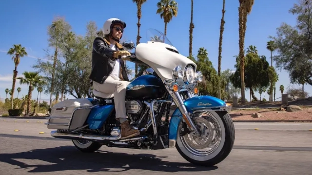 Harley-davidson hydra-glide revival sắp trở thành mẫu icon năm 2024 - 1