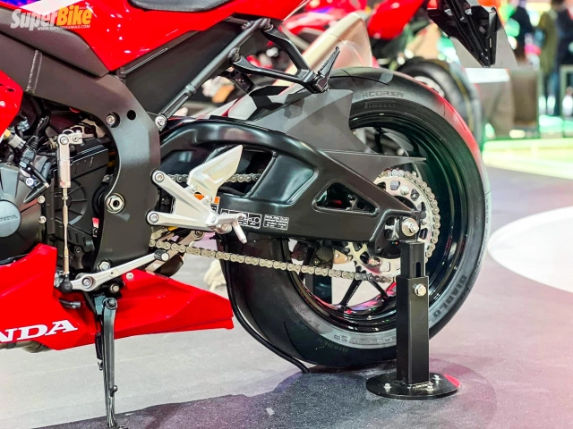 Honda cbr1000rr-r sp 2024 trình làng với hàng loạt nâng cấp đáng giá - 15