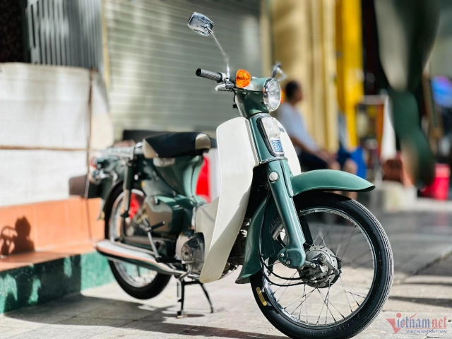 Honda cub 50 đời 1979 giá hơn 100 triệu của dân chơi hà thành - 1