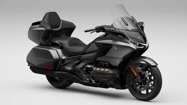 Honda gold wing 2024 ra mắt màu xanh mờ mới - 10