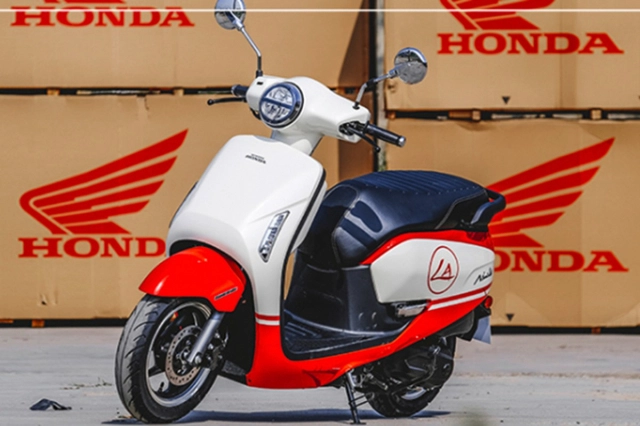 Honda vừa ra mắt ns125la 2024 mẫu xe tay ga nhỏ gọn phù hợp với người châu á - 1