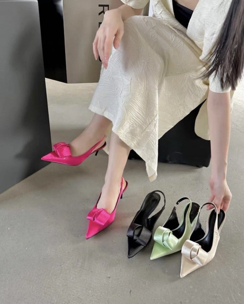 Mẫu giày kinh điển dẫn đầu xu hướng thời trang 2024 giá bình dân được hội chị em thi nhau mua dịp tết - 7