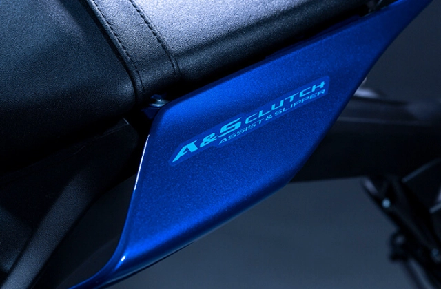 R15 2024 ra mắt cùng với phiên bản 125cc được niêm yết giá siêu đắt đỏ - 12