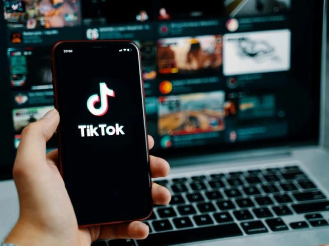 Reup video kiếm tiền tiktok - 1