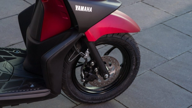 Yamaha tung ra mẫu xe xăng lai điện tối tân sở hữu ngoại hình khác biệt số đông - 8