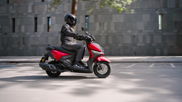 Yamaha tung ra mẫu xe xăng lai điện tối tân sở hữu ngoại hình khác biệt số đông - 16