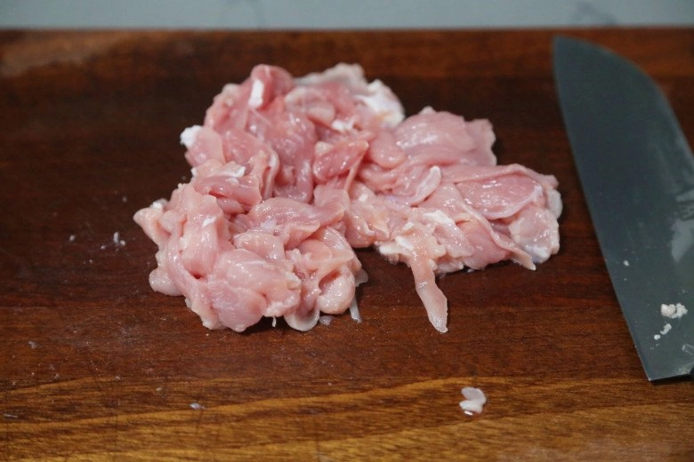 Cách xào thịt lợn vừa mềm ngon trôi cơm lại có chút lạ miệng - 2