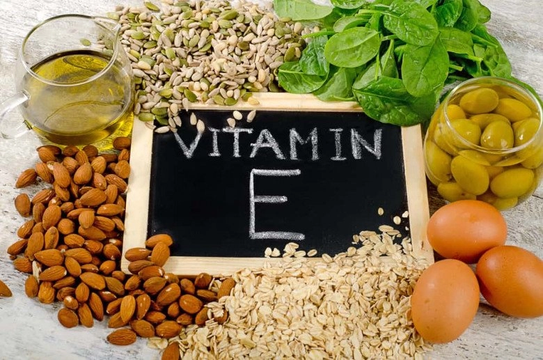 Phụ nữ ngoài 30 chăm dùng vitamin e da mướt như thuỷ tinh ngăn lão hoá - 4