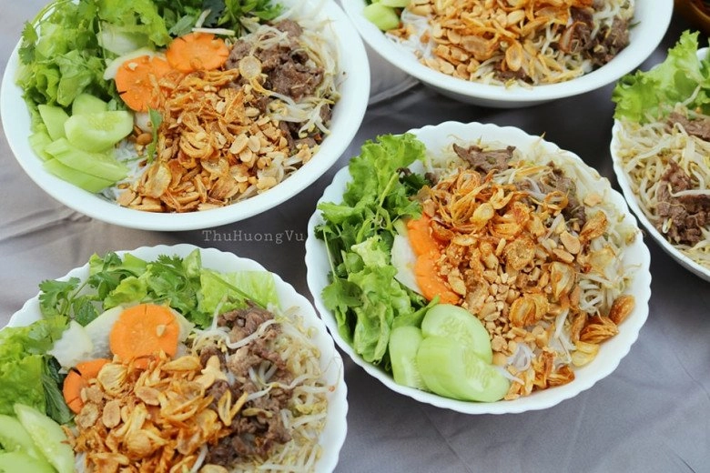 Chán cơm làm ngay bát bún bò nam bộ ngon thanh mát chỉ 30-40 phút là xong - 3