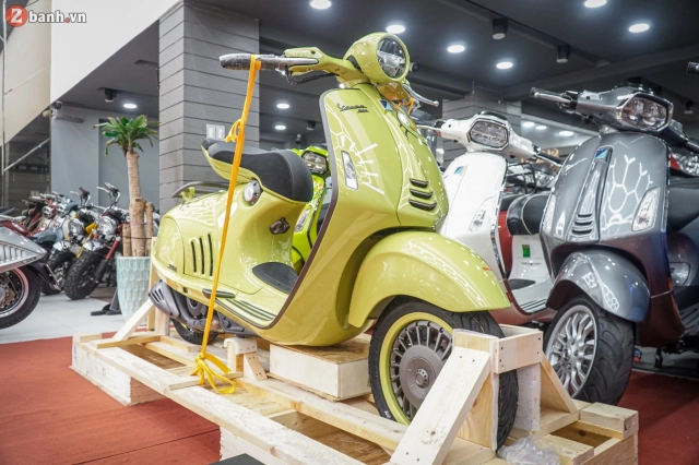 Chi tiết vespa 946 10 anniversario tại việt nam trị giá ngót nghét 1 tỷ đồng - 3