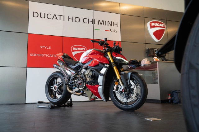 Ducati streetfighter v4 s độ gần 2 tỷ đồng của biker việt sở hữu 4 chữ ký đắt giá - 3