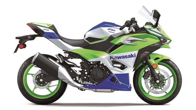 Kawasaki ninja 500 phiên bản kỷ niệm 40 năm ra mắt thị trường - 4
