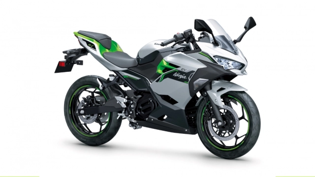 Kawasaki ninja e-1 và z e-1 chính thức ra mắt - 7