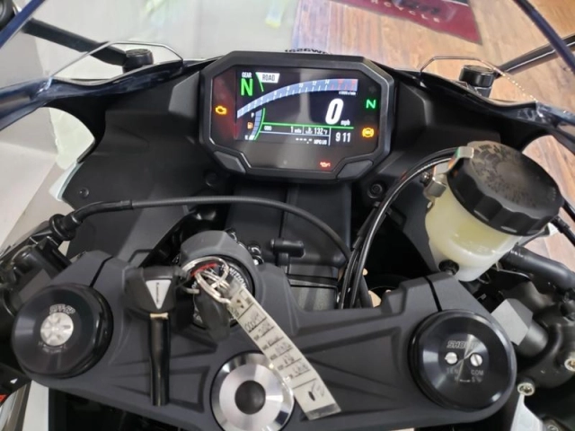Kawasaki ninja zx-6r 2024 đổ bộ thị trường ấn độ với giá từ 300 triệu đồng - 5