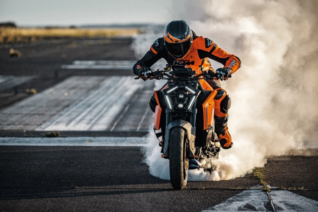 Liệu brabus và ktm có đang phát triển mẫu 1400r mới dựa trên super duke 1390 không - 4